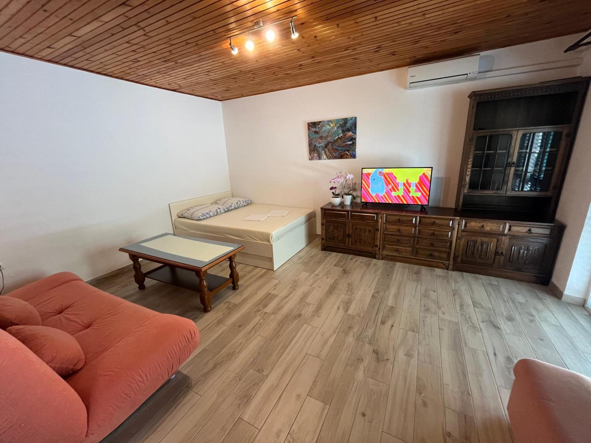 Apartments Tomas Брела Экстерьер фото
